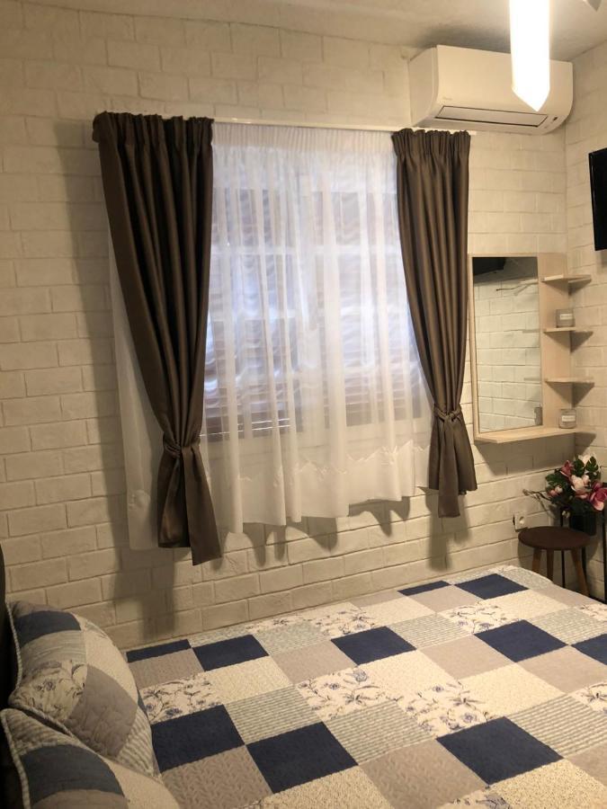 Guest House Costa 2 Karianí 외부 사진